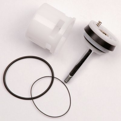 Kits piston eclair av07/88 /5. disponible abidjan cote d'ivoire.