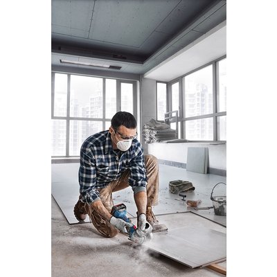 Meuleuse gws 18v-7 2x4,0ah avec chargeur gal 18v-40 l-boxx réf. disponible abidjan cote d'ivoire.