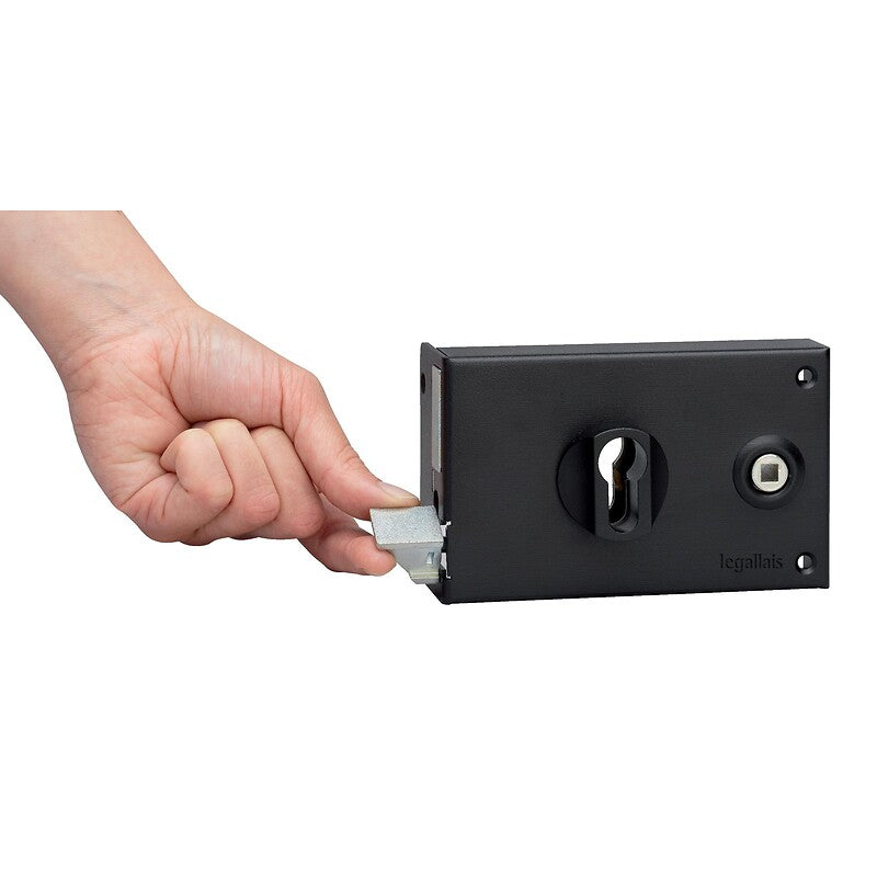 Serrure à cylindre européen saint pierre horizontale à fouillot coloris bronze main droite. disponible abidjan cote d'ivoire.