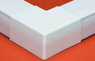 Coude plat arrondi 90° pour goulotte optimal 110. disponible abidjan cote d'ivoire.