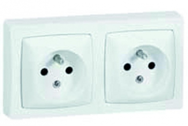 Double poste 2 x 2p+t. disponible abidjan cote d'ivoire.