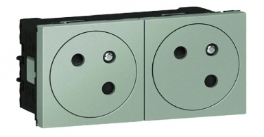 Double prise de courant 2p+t surface mosaic link raccordement latéral 4 modules - alu. disponible abidjan cote d'ivoire.