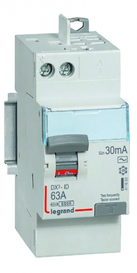 Interrupteur différentiel dx³-id arrivée haut à vis et départ haut automatique - 2p 230v~ 63a typeac 30ma - 2 modules. disponible abidjan cote d'ivoire.