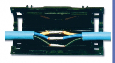 Jonction droite monobloc " clik 1-fire " 150x56x30 mm câble ø 20,5 dériv. disponible abidjan cote d'ivoire.