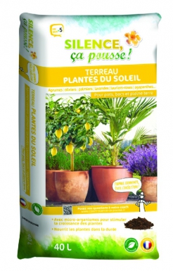 Silence ça pousse - terreau "plantes du soleil" ( agrumes ) 40l. disponible abidjan cote d'ivoire.